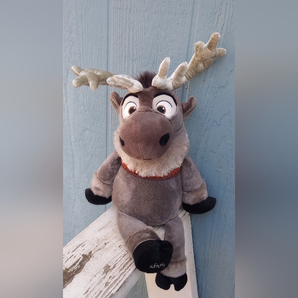 Scentsy Buddy Sven Disney Frozen Ltd Edition Buddies Plush Reindeer - Picture 1 of 5